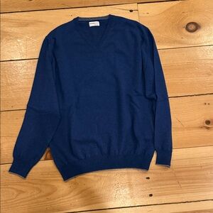 Elegant Navy V-Neck Sweater for Men